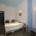 St George & Apartmanhotel 2*
