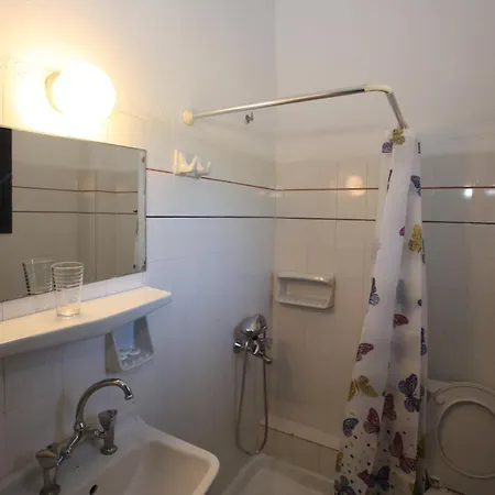 St George & Aparthotel Batsi (Andros)