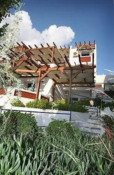 St George & 2* Batsi (Andros)