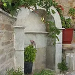 St George & מלון דירות באטסי