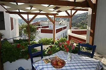 St George & 2* Batsi (Andros)