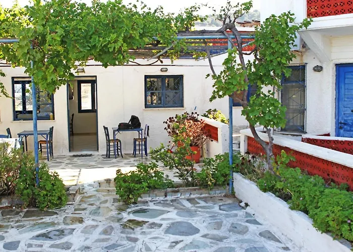 アパートホテル St George & 2*