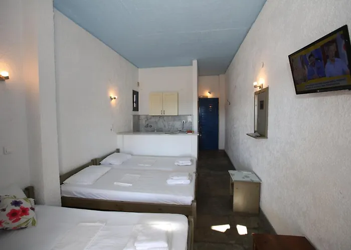 アパートホテル St George & バトシ